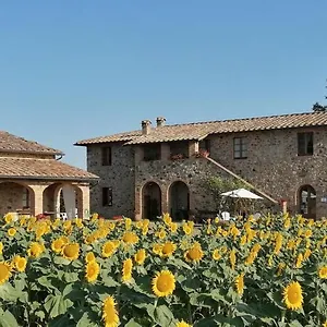 https://casetta-della-pina.it-tuscanyhotel.com